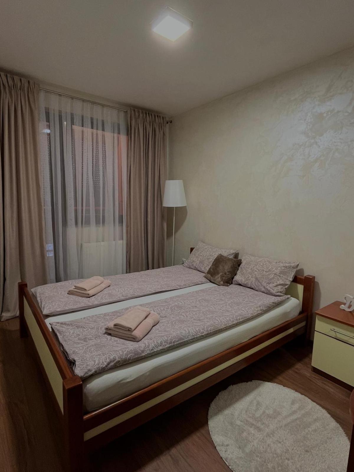 Apartman Basic Добой Экстерьер фото